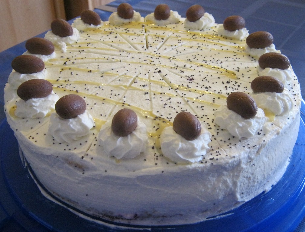 Mohn-Eierlikör-Torte